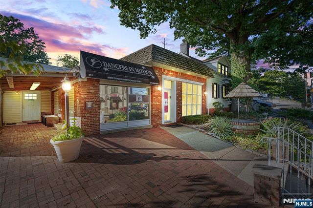691 Franklin Avenue, Nutley, NJ 07110