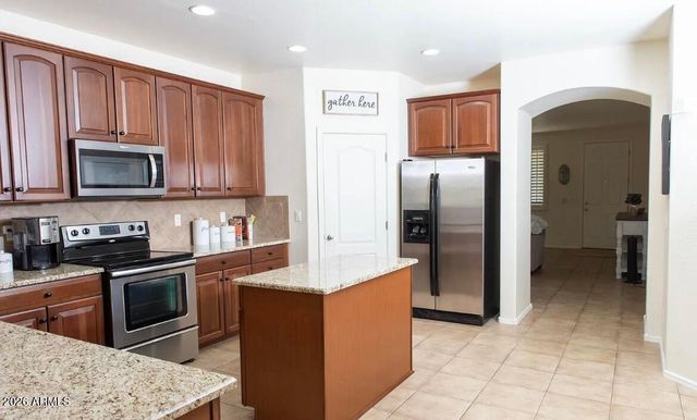 9279 W Mine Trail, Peoria, AZ 85383