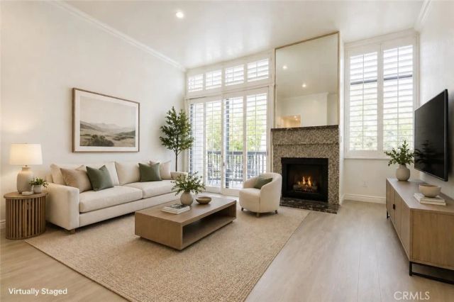10470 Riverside 102, Toluca Lake, CA 91602