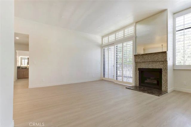 10470 Riverside 102, Toluca Lake, CA 91602