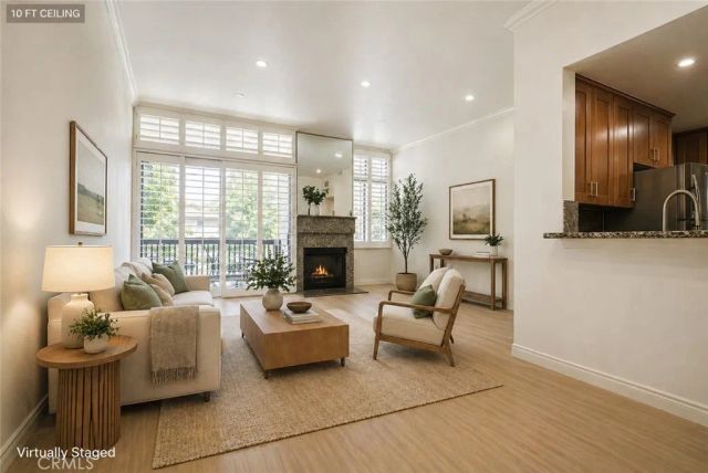 10470 Riverside 102, Toluca Lake, CA 91602