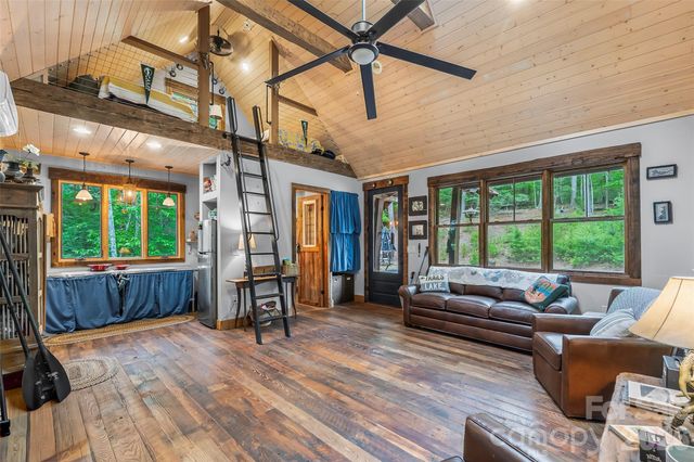 130 Settlement Ridge Drive 48, Marion, NC 28752
