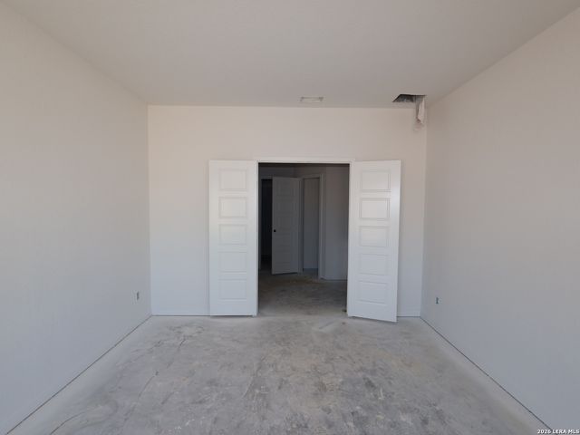 17506 Buffalo Grass Lane, Elmendorf, TX 78112