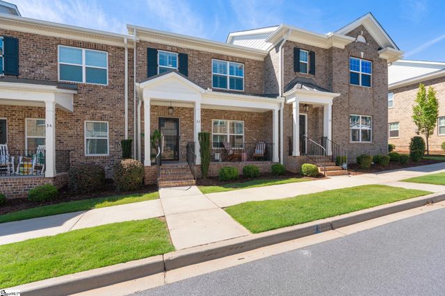 32 Peckham Street, Greenville, SC 29607