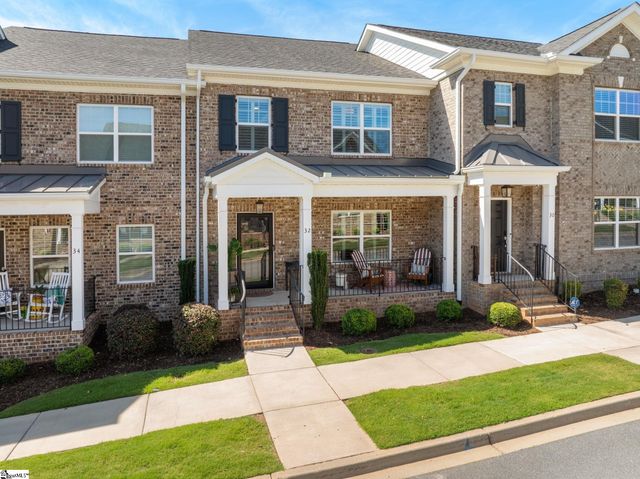 32 Peckham Street, Greenville, SC 29607