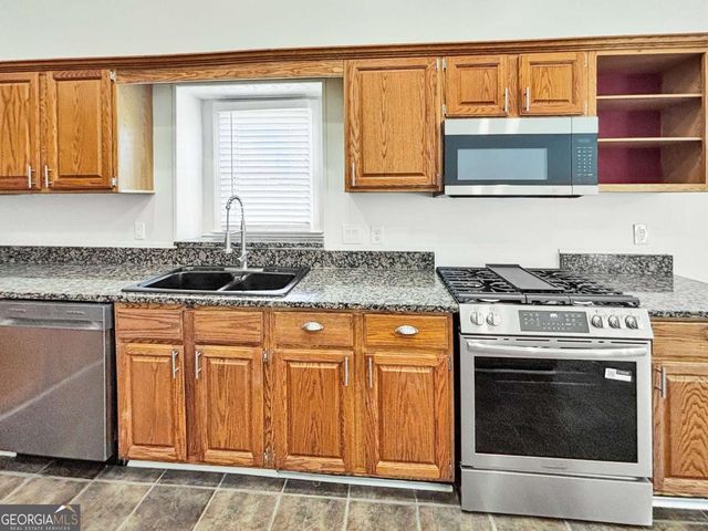 4406 Singletree Way NW, Acworth, GA 30101