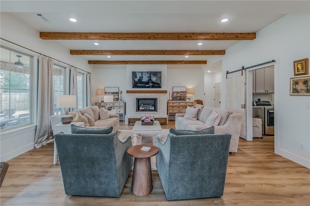 1416 Cittadella Avenue, Tontitown, AR 72762