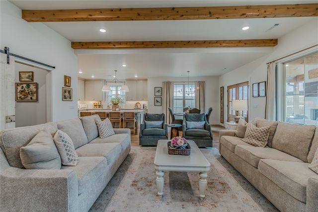 1416 Cittadella Avenue, Tontitown, AR 72762