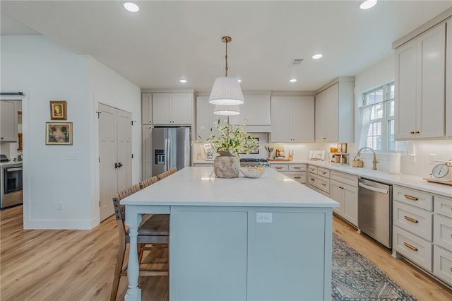 1416 Cittadella Avenue, Tontitown, AR 72762