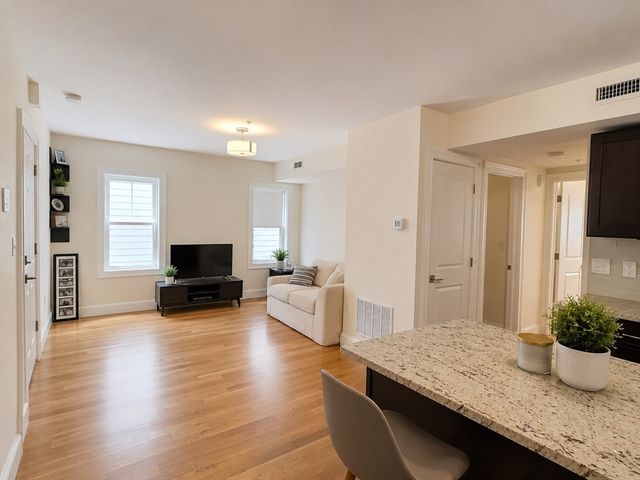 110 South St. 2, Boston, MA 02130