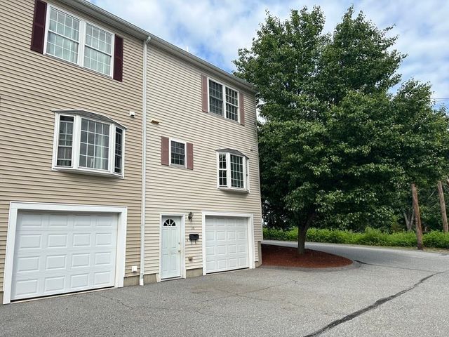 37 Glen Ave 28, Chelmsford, MA 01824