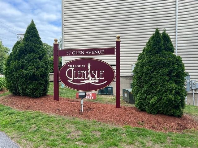 37 Glen Ave 28, Chelmsford, MA 01824