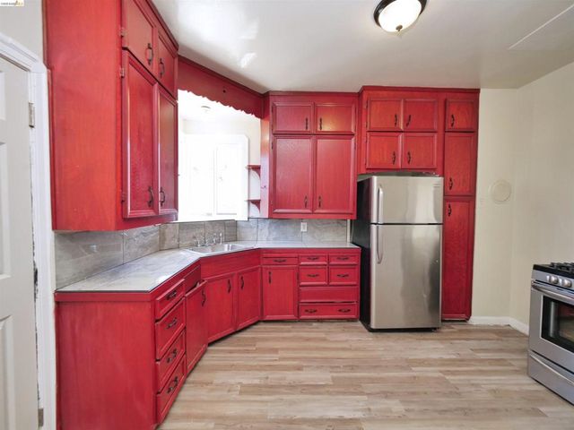 1475 70Th Ave, Oakland, CA 94621
