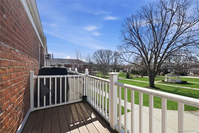 260-55 Union Turnpike B, Glen Oaks, NY 11004