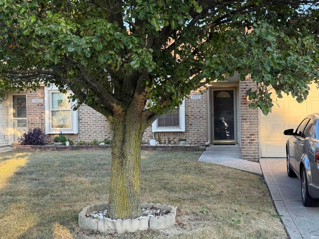 3975 Cobblestone Cove, New Haven, IN 46774