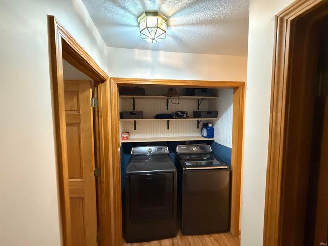 3975 Cobblestone Cove, New Haven, IN 46774