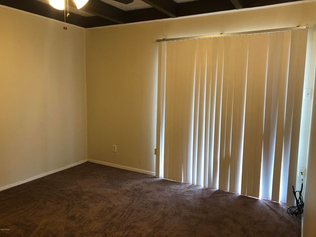 1008 S College Road Apt 212, Lafayette, LA 70503