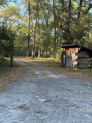 8690 NW 160TH STREET, Trenton, FL 32693