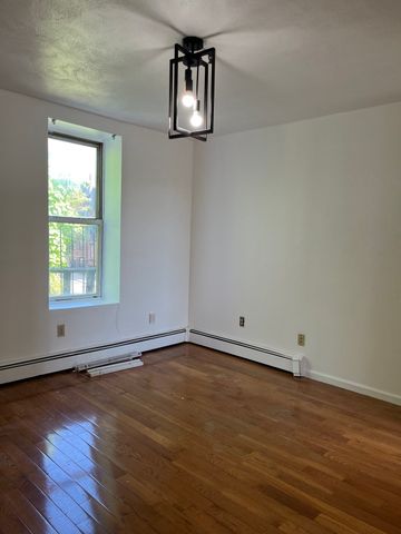 61 Saint James Street 6, Boston, MA 02119