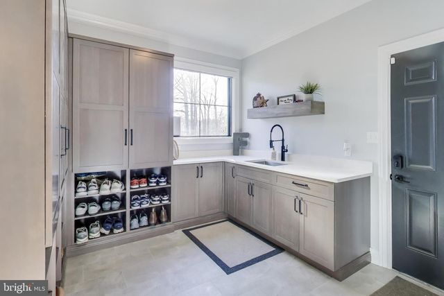 918 SAINT MICHAEL DR, Gambrills, MD 21054