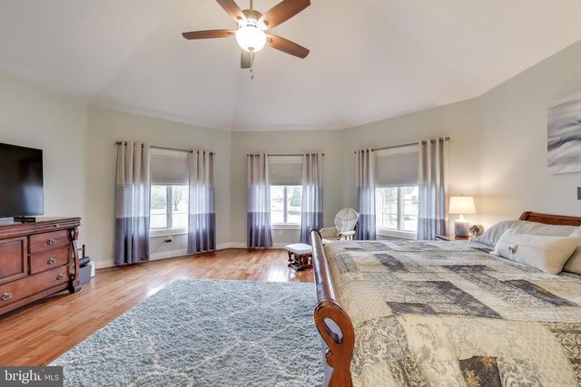 918 SAINT MICHAEL DR, Gambrills, MD 21054