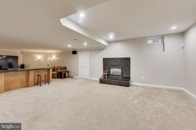 918 SAINT MICHAEL DR, Gambrills, MD 21054