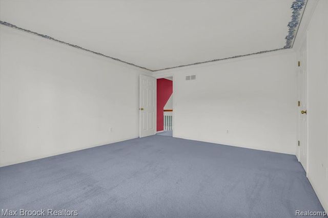 5554 Pine Brooke Court, Bloomfield Hills, MI 48304