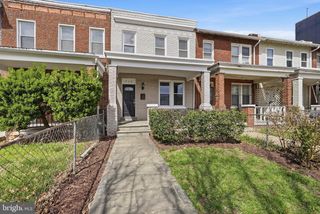 719 IRVING ST NW, Washington, DC 20010