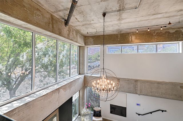 1001 Belleview Street 104, Dallas, TX 75215