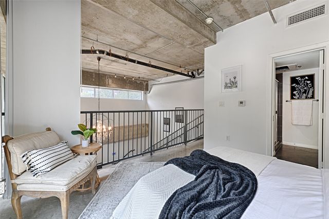 1001 Belleview Street 104, Dallas, TX 75215