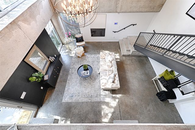 1001 Belleview Street 104, Dallas, TX 75215