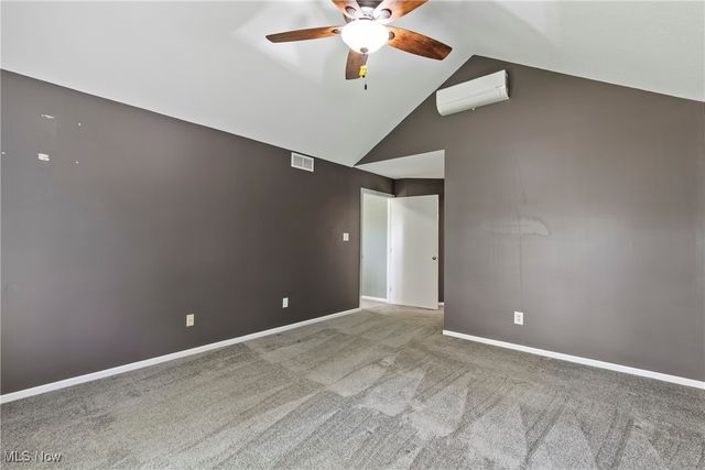 490 Vandalia Drive, Tallmadge, OH 44278