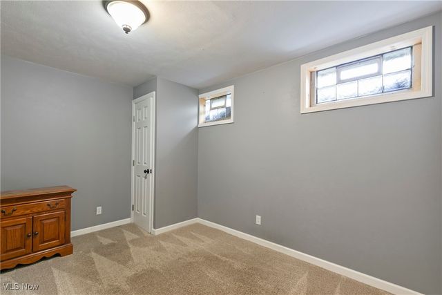 490 Vandalia Drive, Tallmadge, OH 44278