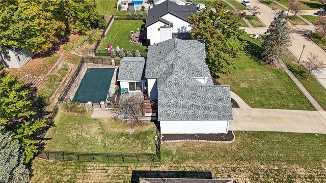 490 Vandalia Drive, Tallmadge, OH 44278