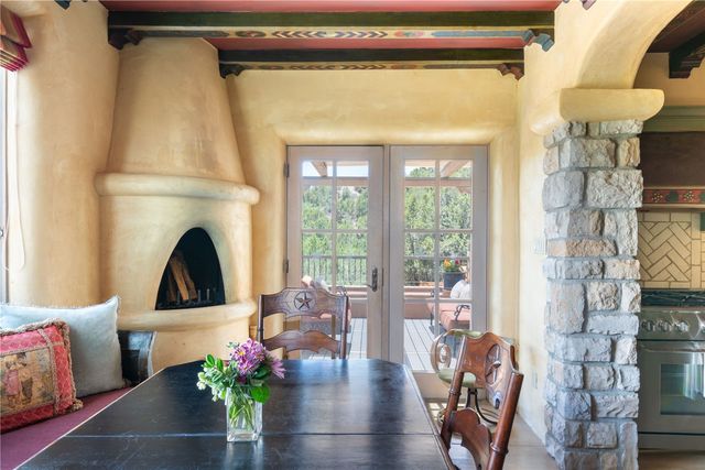 39 Yana Drive, Santa Fe, NM 87506