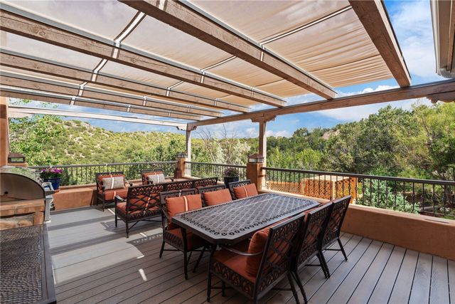 39 Yana Drive, Santa Fe, NM 87506