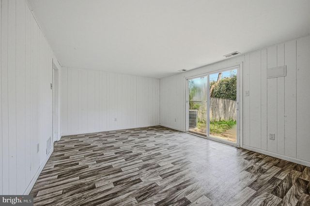 206 WHITHERSPOON LN, Newark, DE 19713