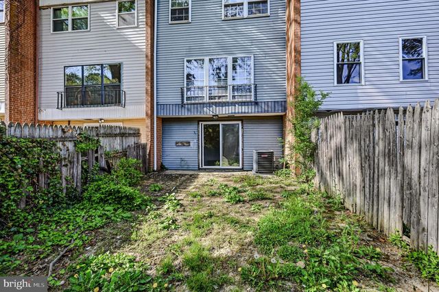 206 WHITHERSPOON LN, Newark, DE 19713