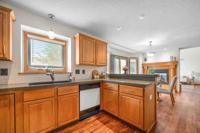 13920 E Bayley Cir, Wichita, KS 67230