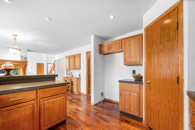 13920 E Bayley Cir, Wichita, KS 67230