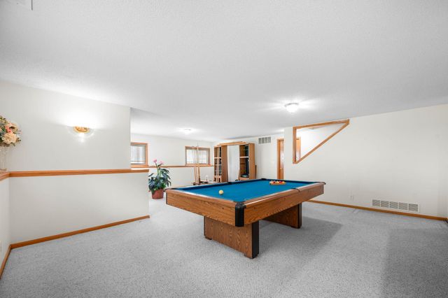 13920 E Bayley Cir, Wichita, KS 67230