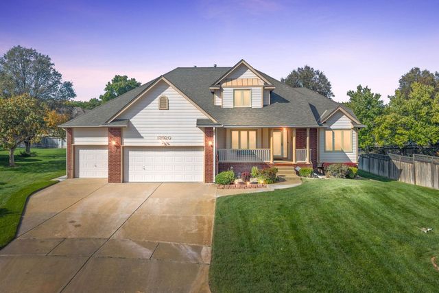 13920 E Bayley Cir, Wichita, KS 67230