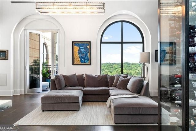 3286 Northside Parkway NW PH2, Atlanta, GA 30327