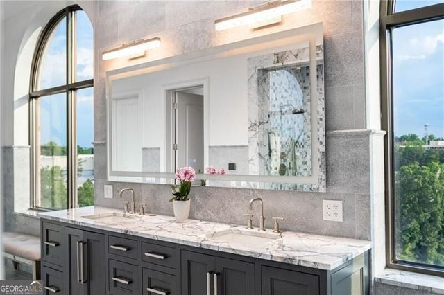 3286 Northside Parkway NW PH2, Atlanta, GA 30327