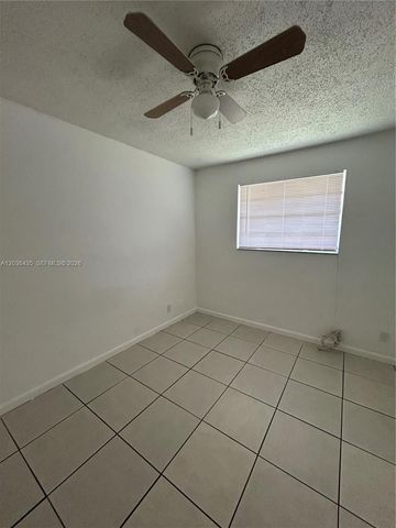 1045 N Andrews Avenue 3, Fort Lauderdale, FL 33311
