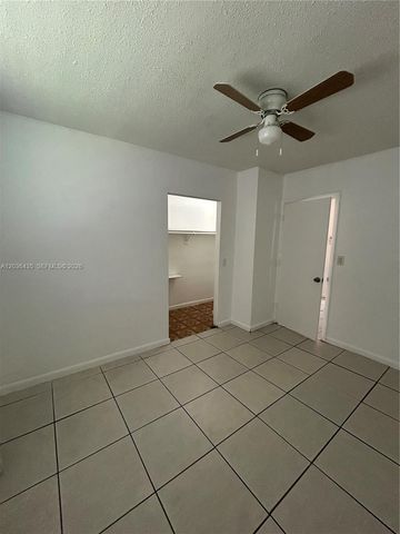1045 N Andrews Avenue 3, Fort Lauderdale, FL 33311