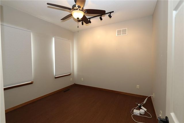 1611 N Marzelle Drive, Joplin, MO 64801