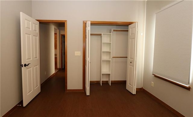 1611 N Marzelle Drive, Joplin, MO 64801