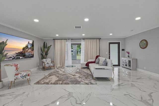 2587 SW 30TH Avenue, Fort Lauderdale, FL 33312