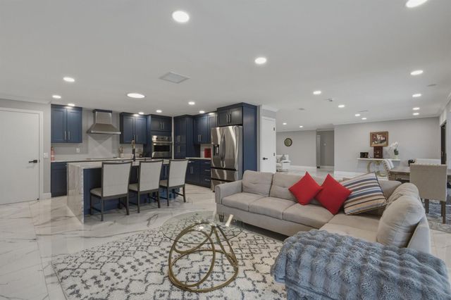 2587 SW 30TH Avenue, Fort Lauderdale, FL 33312